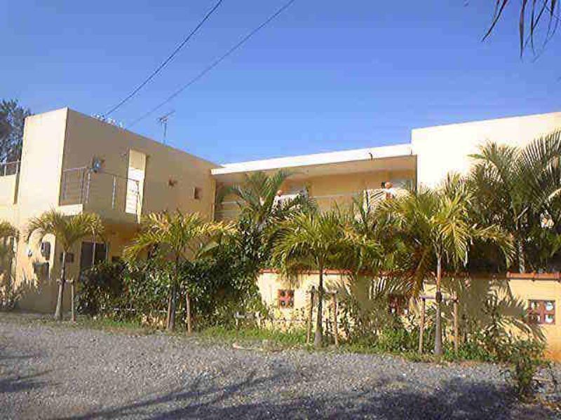 Pension Sunset Beach Nakijin Exteriör bild