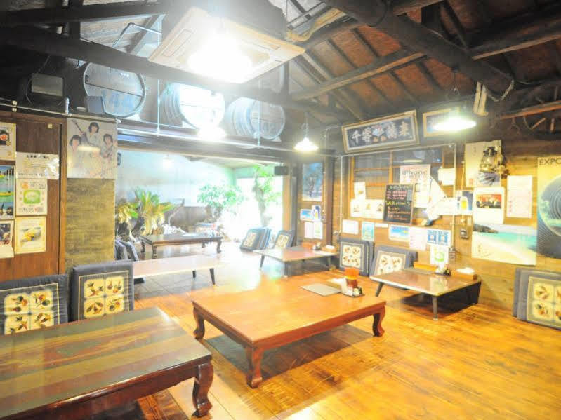 Pension Sunset Beach Nakijin Exteriör bild